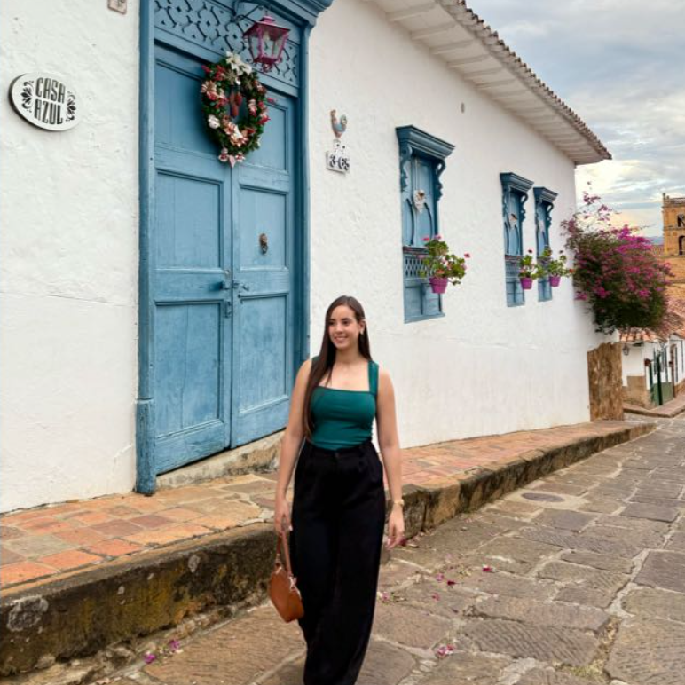 Nosotros 7 Valeria - Estrategia